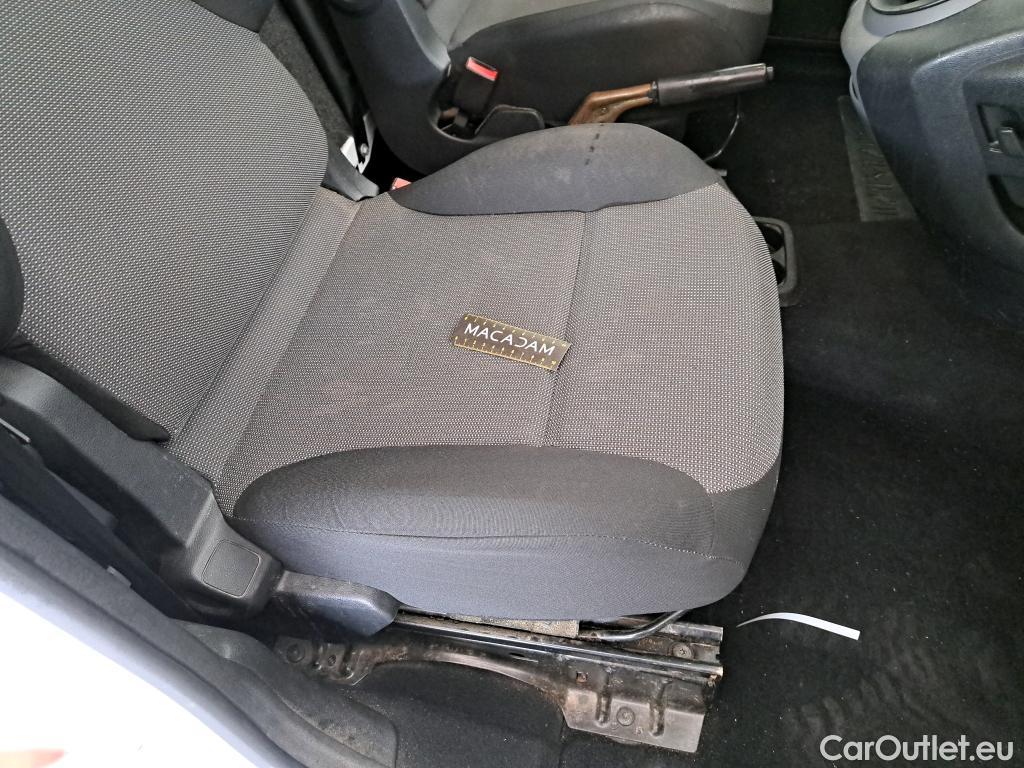  Citroen  Berlingo  Fourgon Confort L1 (Court) 1.6 100CV BVM5 E5 #21