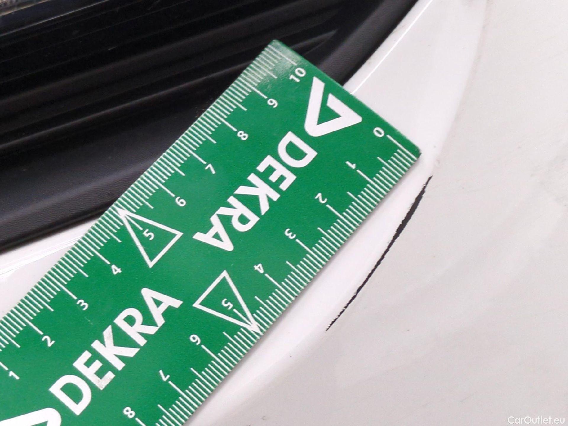  Citroen  C4  Berline Live Pack Business R 1.5 BlueHDI 110CV BVM6 E6d / TRANSFO VP/VF #16