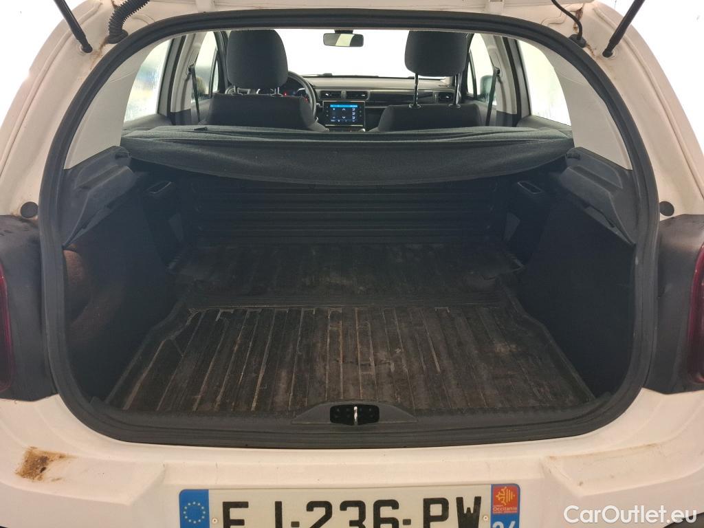  Citroen  C3  Société Feel Nav 1.2 PureTech 80CV BVM5 E6d #1