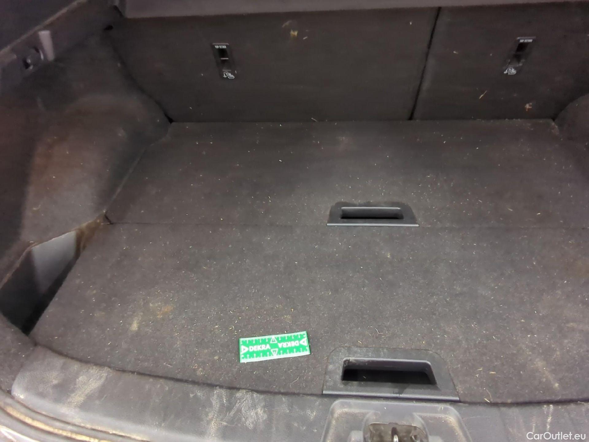  Nissan  Qashqai NISSAN  / 2017 / 5P / Crossover 1.3 DIG-T 160 DCT Tekna #7