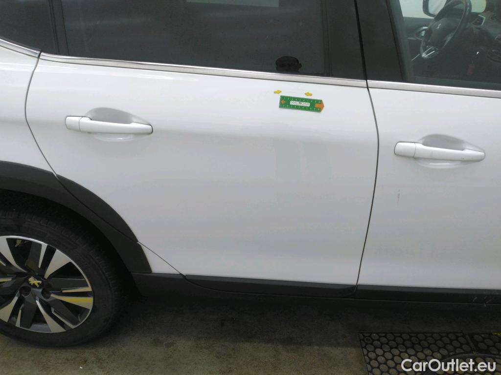  Peugeot  2008  Allure Business 1.2 PureTech 130CV BVM6 E6dT #19