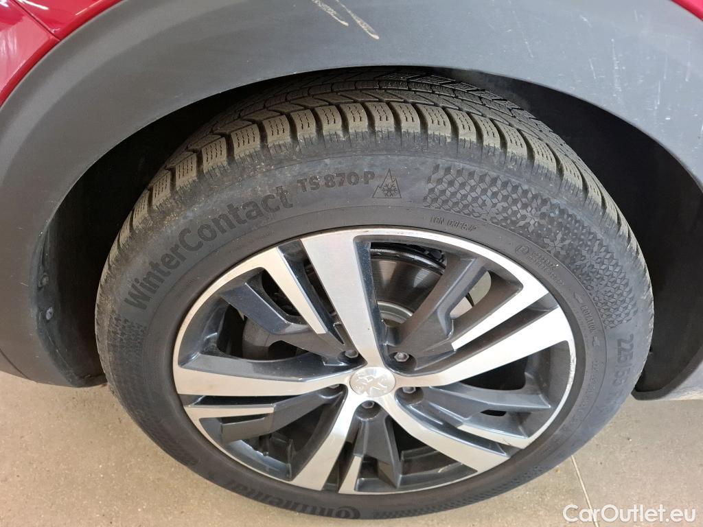  Peugeot  3008 PEUGEOT  / 2016 / 5P / SUV Puretech 180 S&S EAT8 GT LINE #68