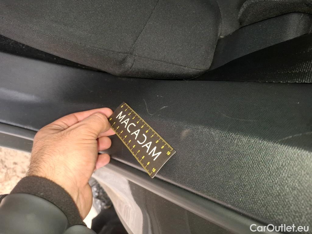  Peugeot  3008  Active Business 1.5 HDi 130CV BVA8 E6d #17