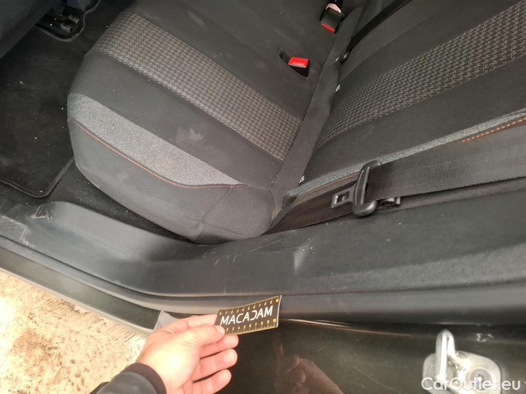  Peugeot  3008  Active Business 1.5 HDi 130CV BVA8 E6d #15