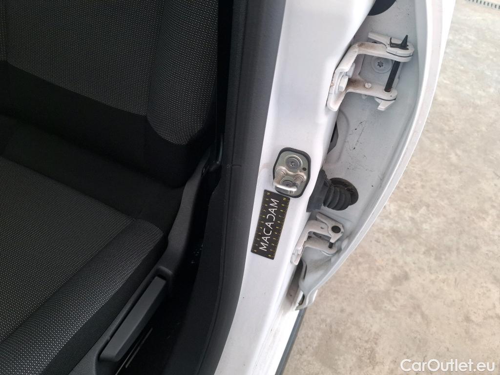  Citroen  C3 CITROEN  / 2020 / 5P / Berline PureTech 83 S&S BVM Feel Pack #1