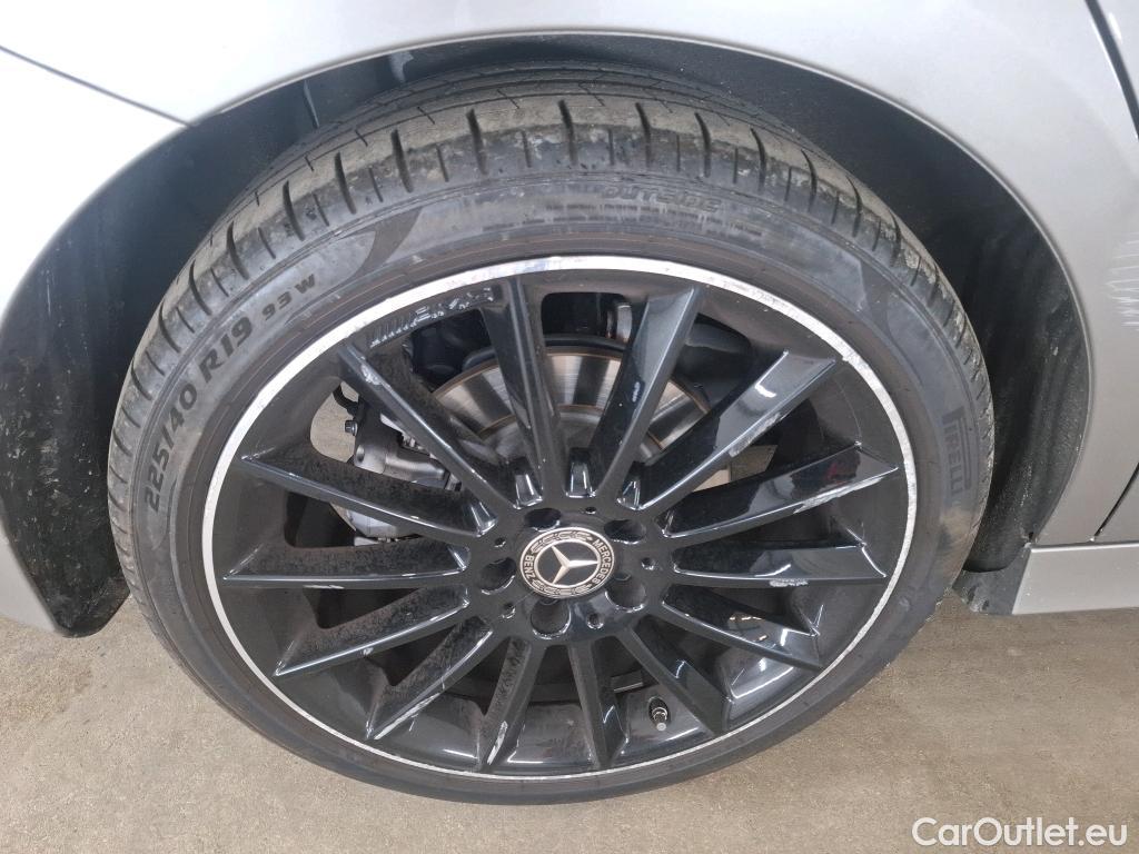  Mercedes  B-Klasse MERCEDES-BENZ Classe B / 2019 / 5P / monospace B 200 AMG Line BA7 #20