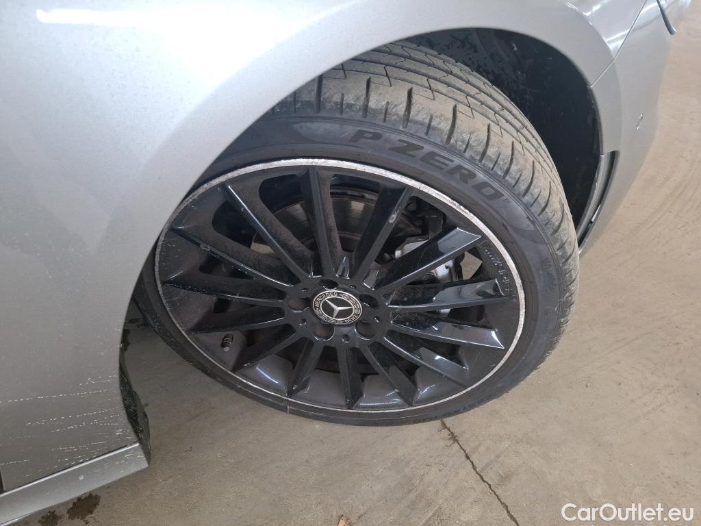  Mercedes  B-Klasse MERCEDES-BENZ Classe B / 2019 / 5P / monospace B 200 AMG Line BA7 #33