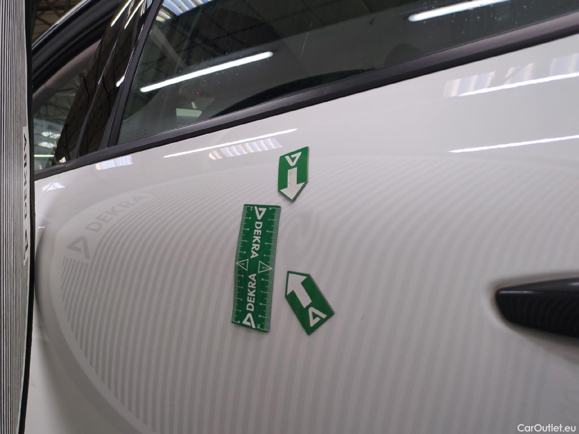  Citroen  C4  Berline Live Pack Business R 1.5 BlueHDI 110CV BVM6 E6d / TRANSFO VP/VF #22