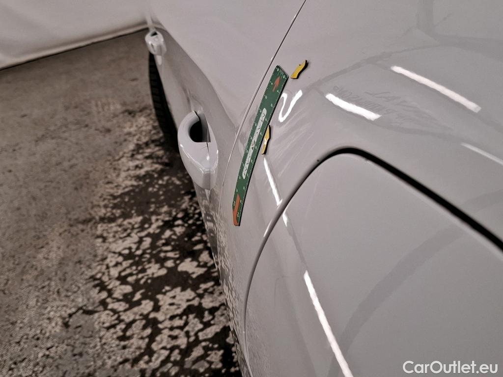  Peugeot  208  Allure Business 1.2 PureTech 100CV BVA8 E6d #5