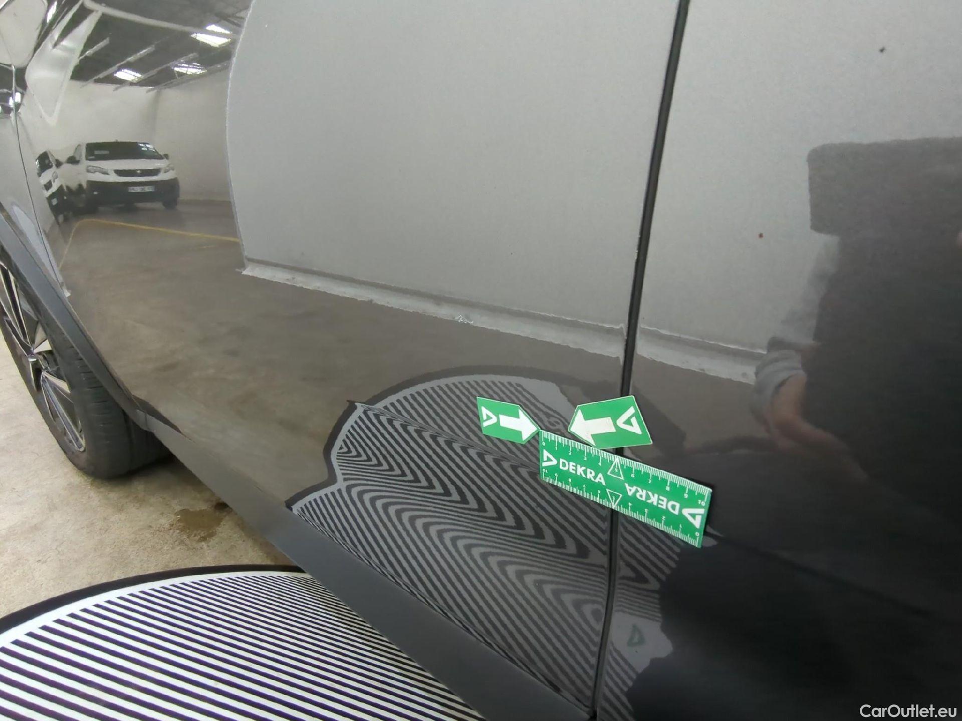  DS  DS7 DS DS 7 / 2022 / 5P / SUV BlueHDi 130 Automatique RIVOLI #25