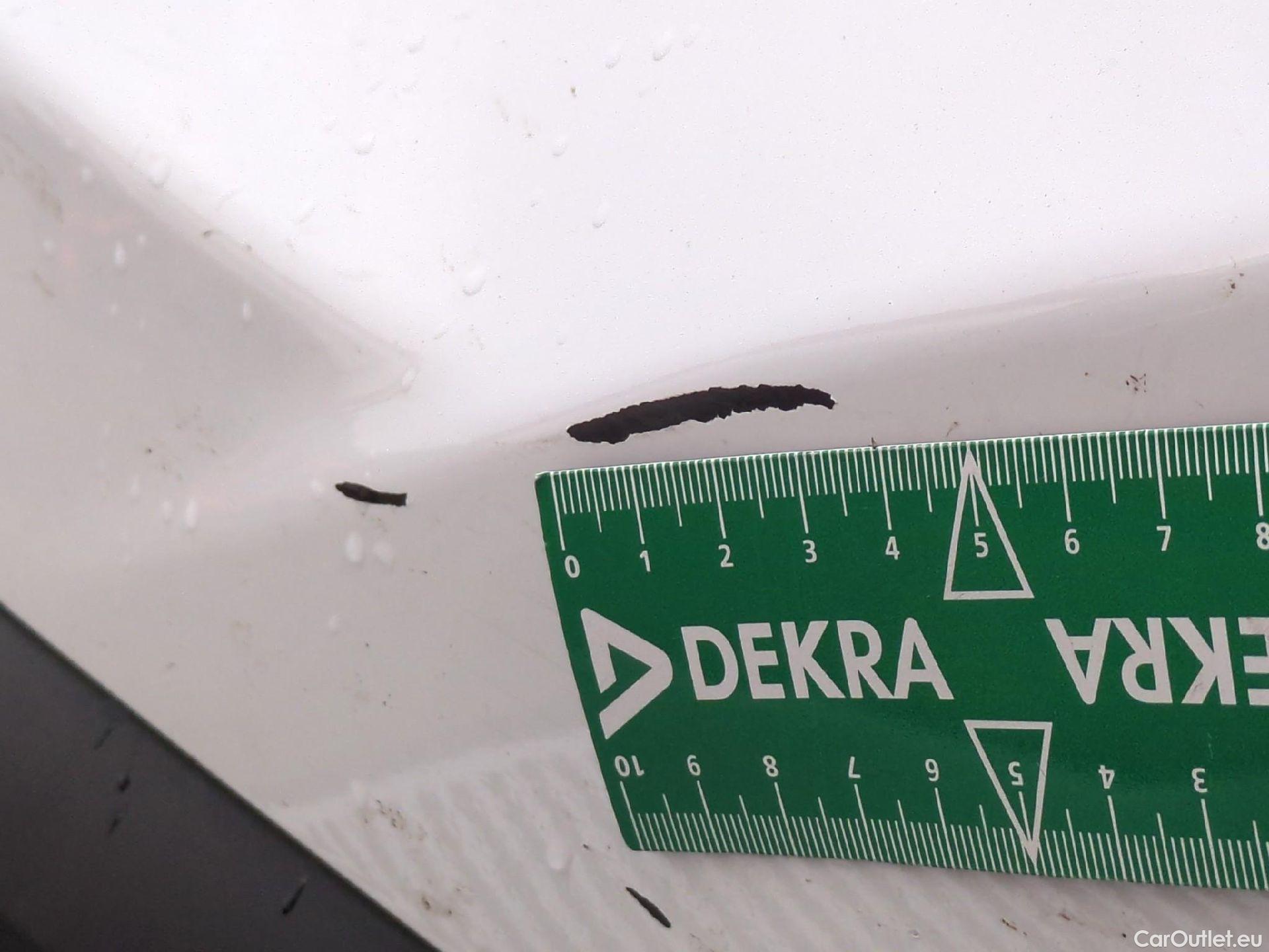  Citroen  C4  Berline Live Pack Business R 1.5 BlueHDI 110CV BVM6 E6d / TRANSFO VP/VF #17