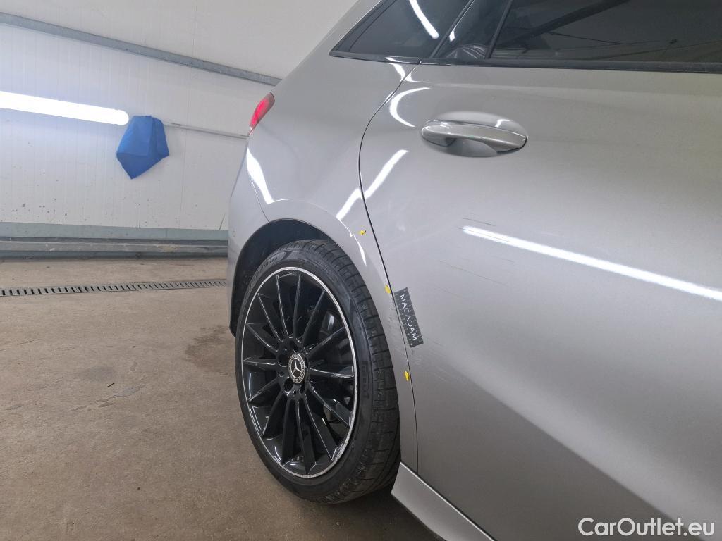  Mercedes  B-Klasse MERCEDES-BENZ Classe B / 2019 / 5P / monospace B 200 AMG Line BA7 #1