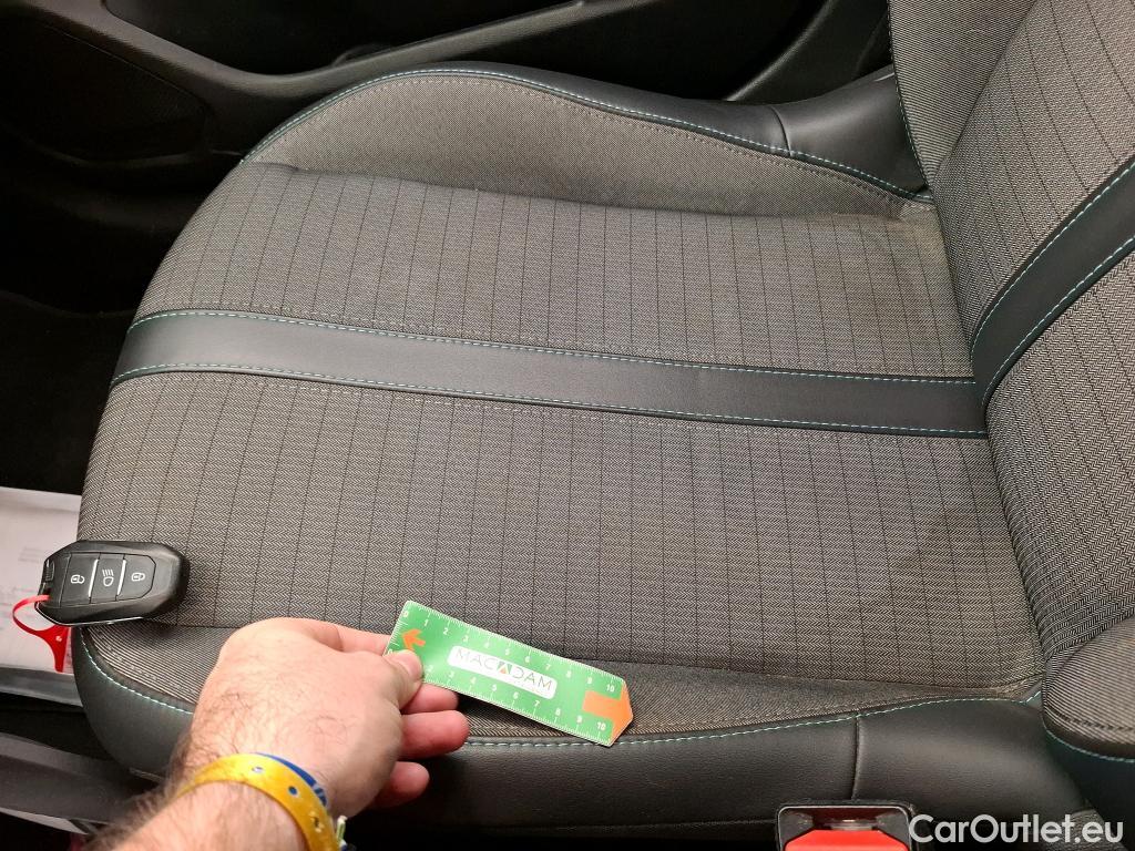  Peugeot  208  Allure Business 1.2 PureTech 100CV BVA8 E6d #9