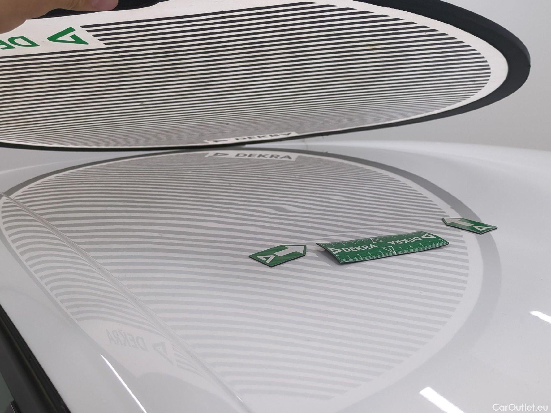  Citroen  C4  Berline Live Pack Business R 1.5 BlueHDI 110CV BVM6 E6d / TRANSFO VP/VF #8