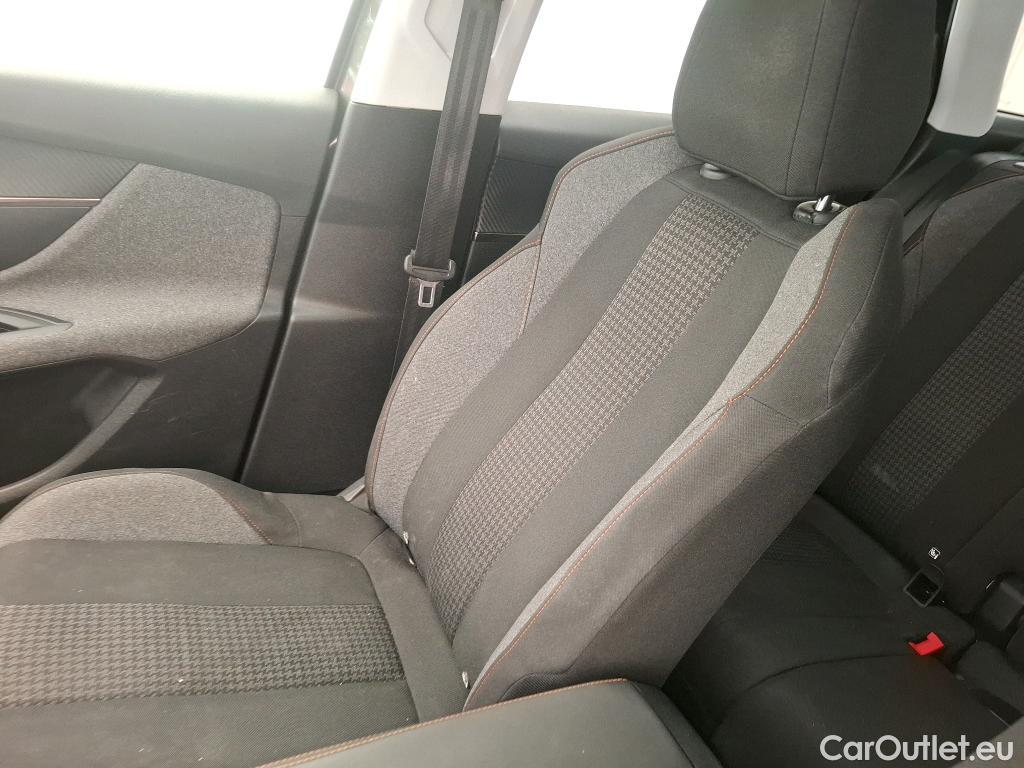  Peugeot  3008  Active Business 1.5 HDi 130CV BVA8 E6d #37