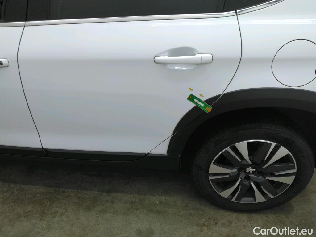  Peugeot  2008  Allure Business 1.2 PureTech 130CV BVM6 E6dT #6