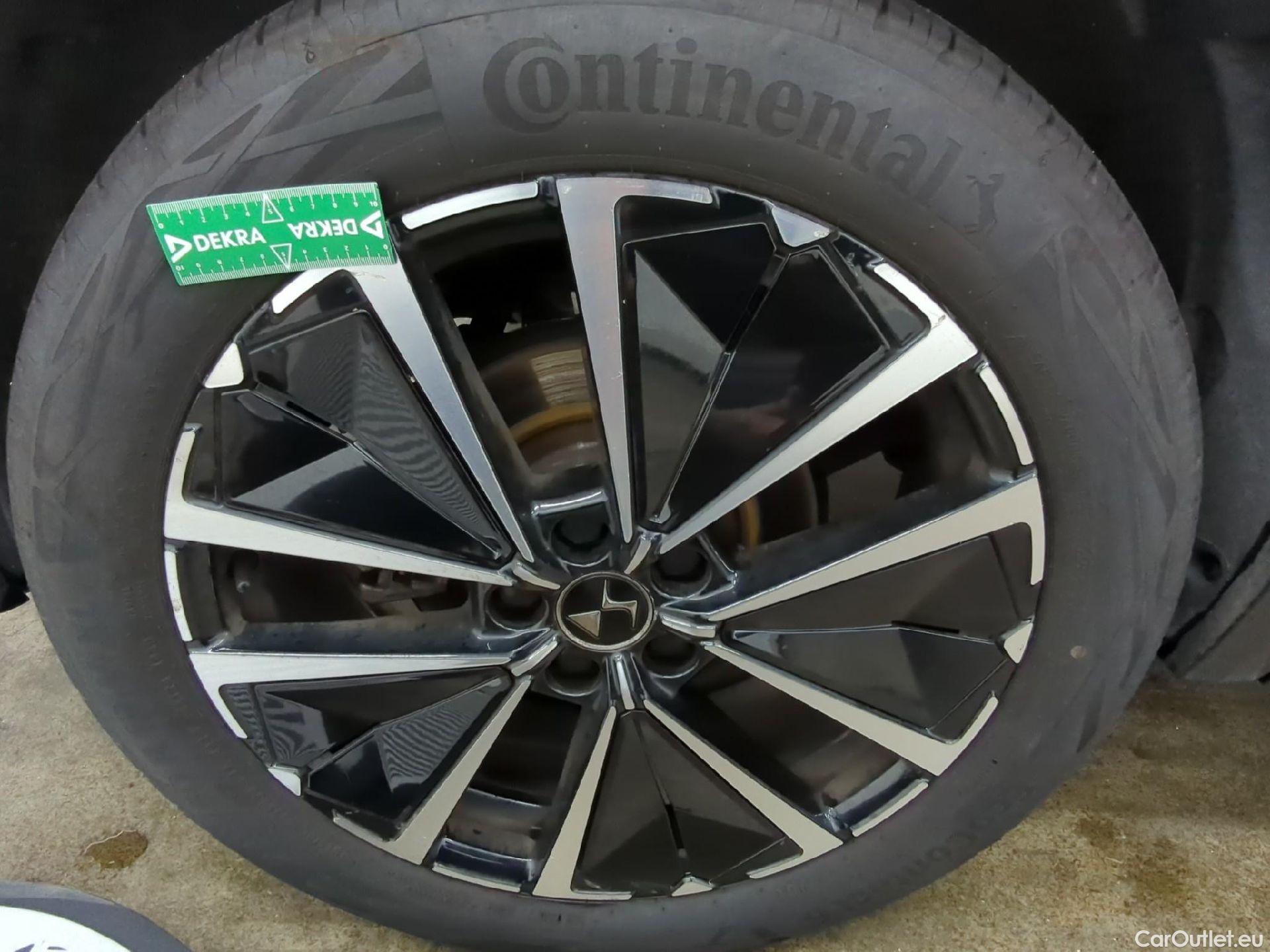  DS  DS7 DS DS 7 / 2022 / 5P / SUV BlueHDi 130 Automatique RIVOLI #14