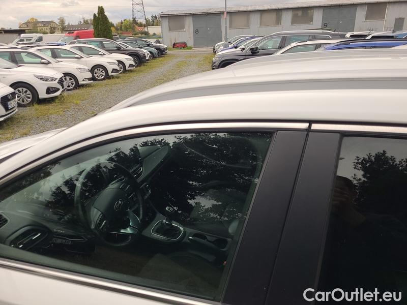  Hyundai  i30  (PD)(01.2017  ->)  kom.1.5T-GDI Smart 5d #17