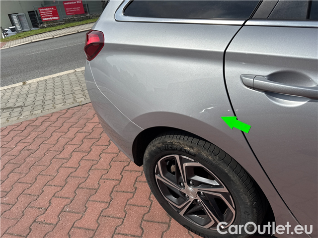  Hyundai  i30  kom.1.0TGDI Family Smart #13