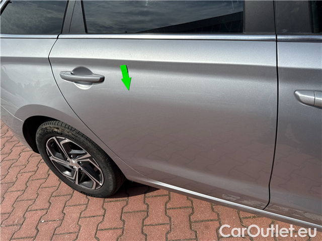  Hyundai  i30  kom.1.0TGDI Family Smart #10