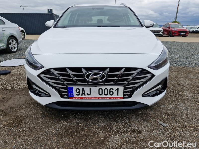  Hyundai  i30   cw (PD)(2017->)  kom.1.5T-GDI Smart 5d #2