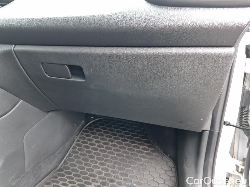  Hyundai  i30   cw (PD)(2017->)  kom.1.5T-GDI Smart 5d #11