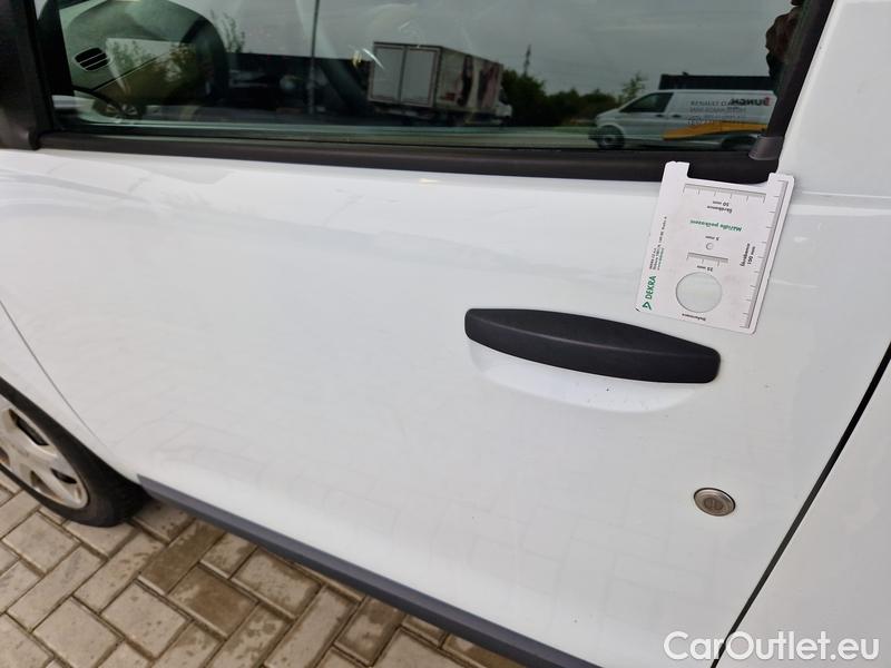  Dacia  Dokker  (2012)  Van 1.5dCi 70 Ambiance+ #5