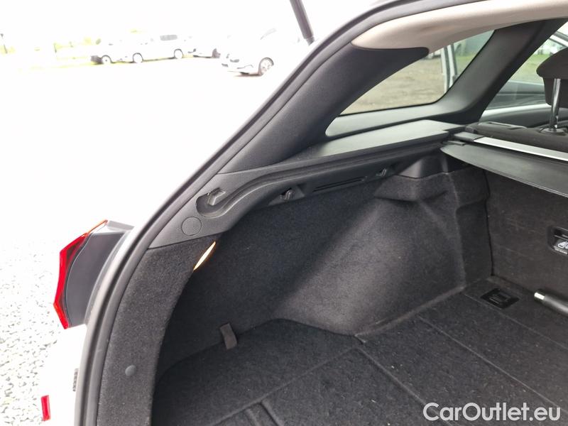  Hyundai  i30   cw (PD)(2017->)  kom.1.5T-GDI Smart 5d #29