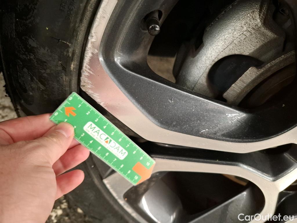  Renault  Captur  / 2019 / 5P / SUV Intens E-Tech hybride recharg 160 / TRANSFO VP/VF #7