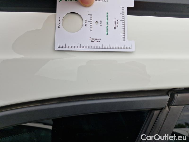  Opel  Astra  K Sports Tourer (2015) ST 1.5CDTi 77 Edition 5d #24