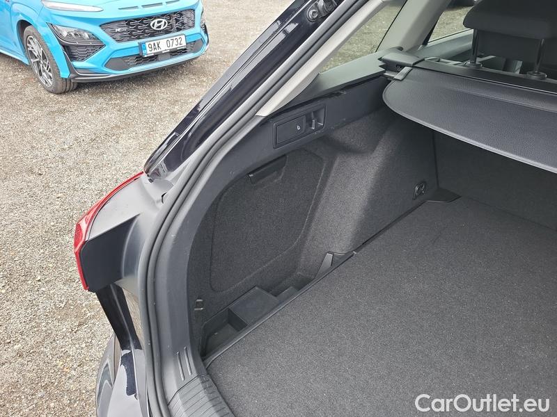  Volkswagen  Golf  VIII Variant (CG5) 2020 Var.2.0TDI 85 Life 5d #11