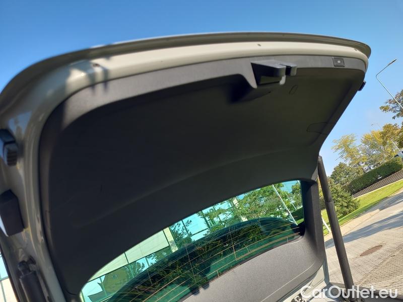  Skoda  Octavia  Combi (NX3)(2020) Oct.C. 2.0TDI 147 Scout 4x4 AT #10