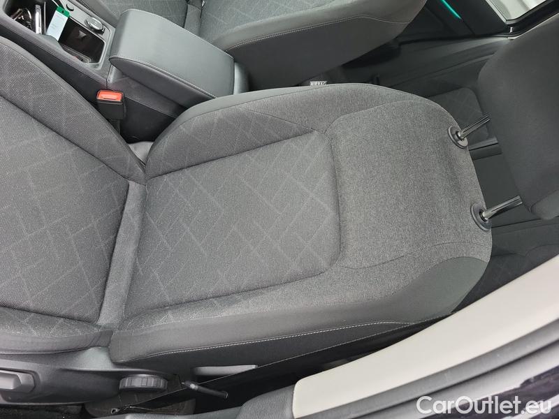  Volkswagen  Golf  VIII Variant (CG5) 2020 Var.2.0TDI 85 Life 5d #18