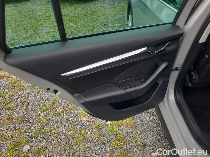  Skoda  Octavia  Combi (NX3)(2020) Oct.C. 2.0TDI 147 Scout 4x4 AT #20