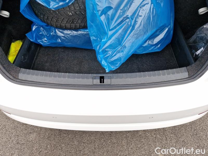  Skoda  Octavia  Lim. (NX3)(2020)  2.0TDI 85 Style 5d #19