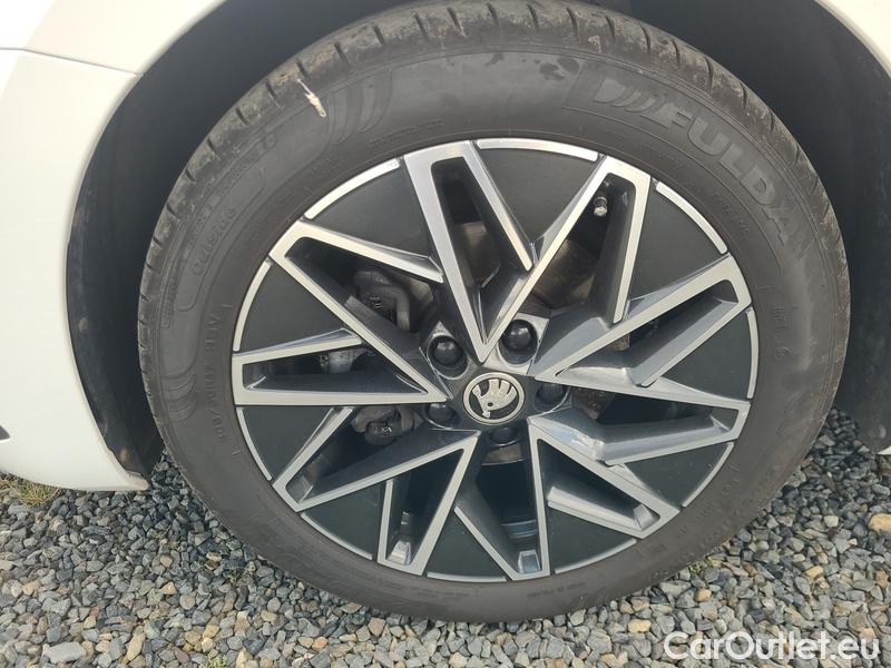  Skoda  Octavia  Combi (NX3)(2020) Oct.Combi 1.5TSI 110 Style #3