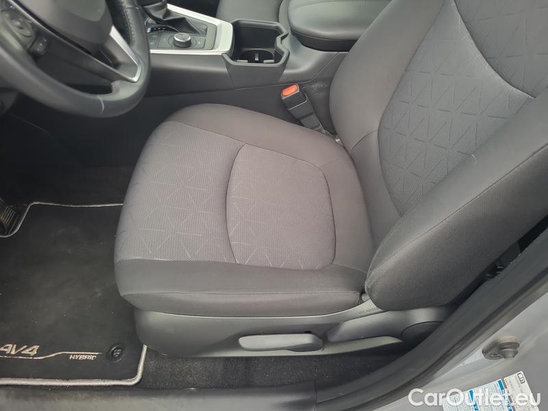  Toyota  RAV4  2019  2.5 Hyb Comfort 4WD AT #9