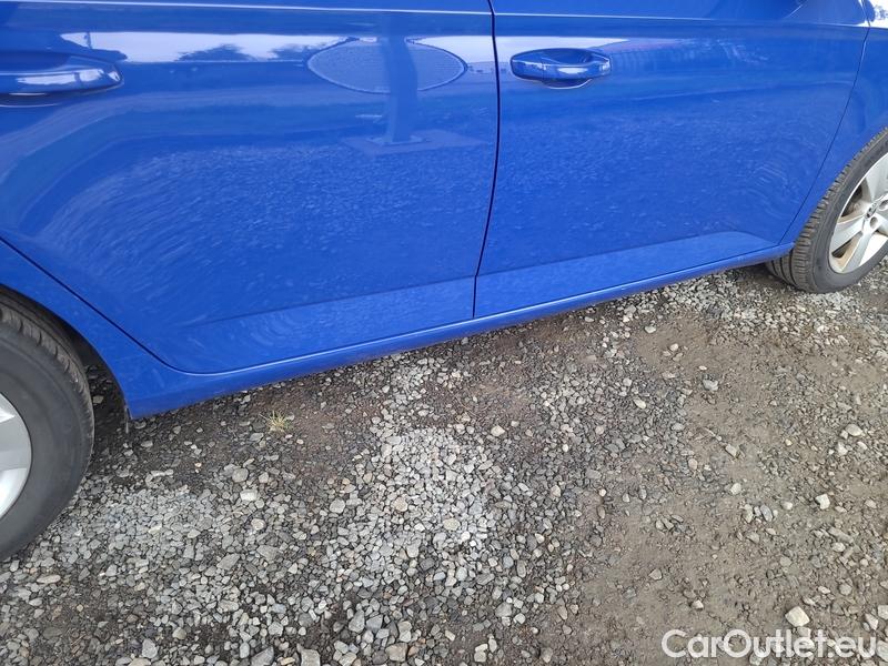  Skoda  Fabia  Combi (2015)  Com.1.0TSI 70 Ambition #23