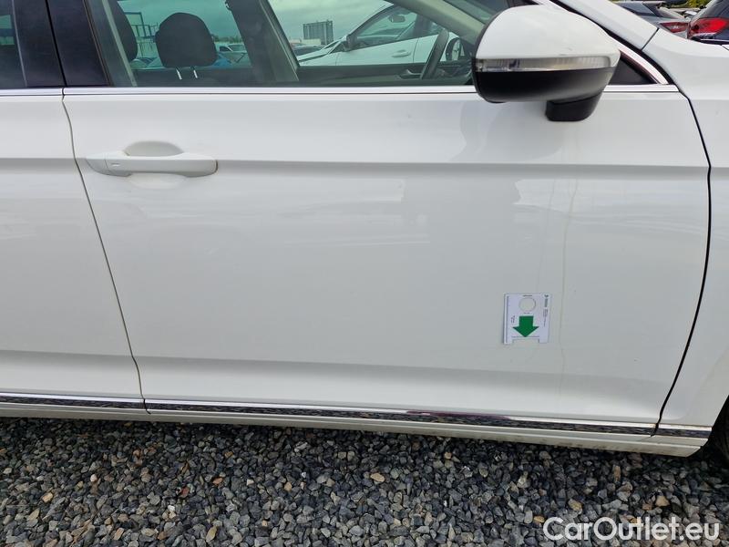  Volkswagen  Passat  Variant (CB5) (2019) Pas.Var.2.0TDI 140 Eleg. 4M AT #32