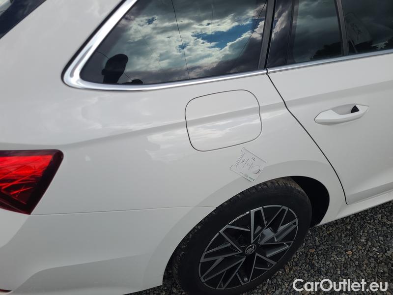  Skoda  Octavia  Combi (NX3)(2020) Oct.Combi 1.5TSI 110 Style #5