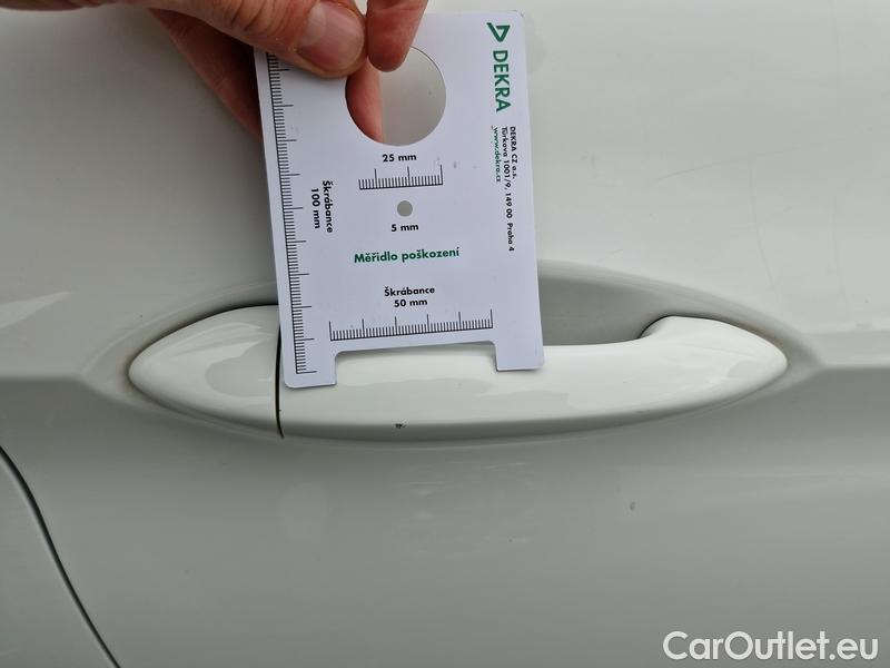  Opel  Astra  K Sports Tourer (2015) ST 1.5CDTi 77 Edition 5d #23