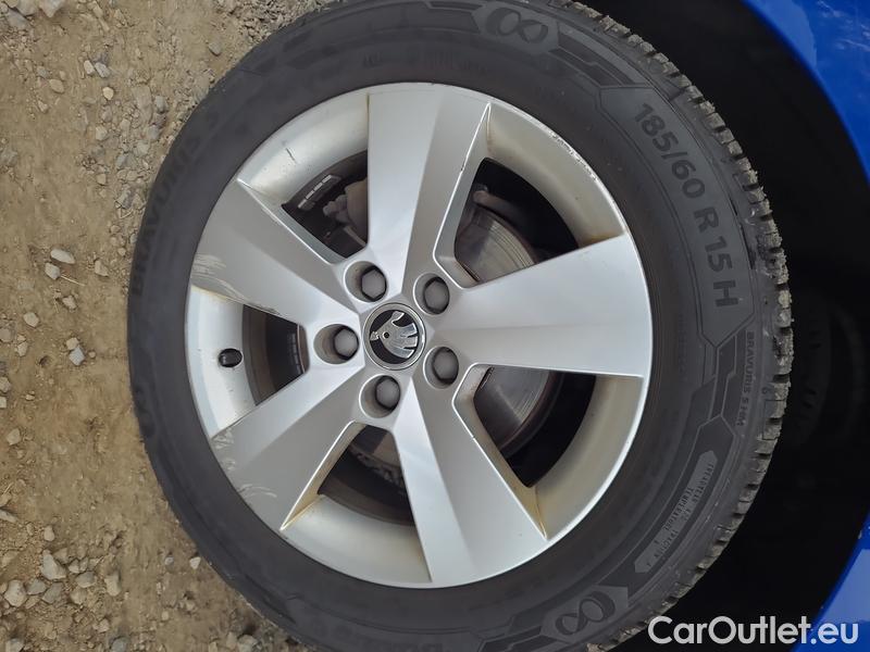  Skoda  Fabia  Combi (2015)  Com.1.0TSI 70 Ambition #30