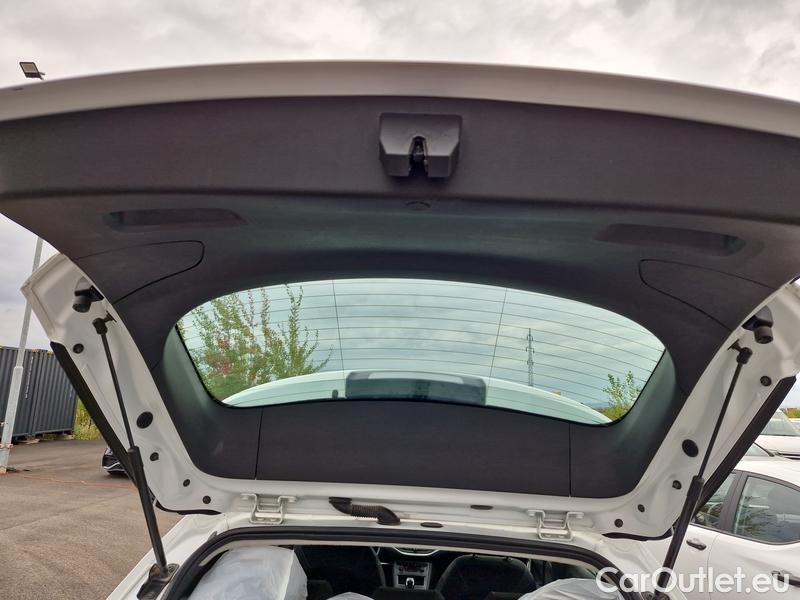  Opel  Astra  K Sports Tourer (2015) ST 1.5CDTi 77 Edition 5d #16