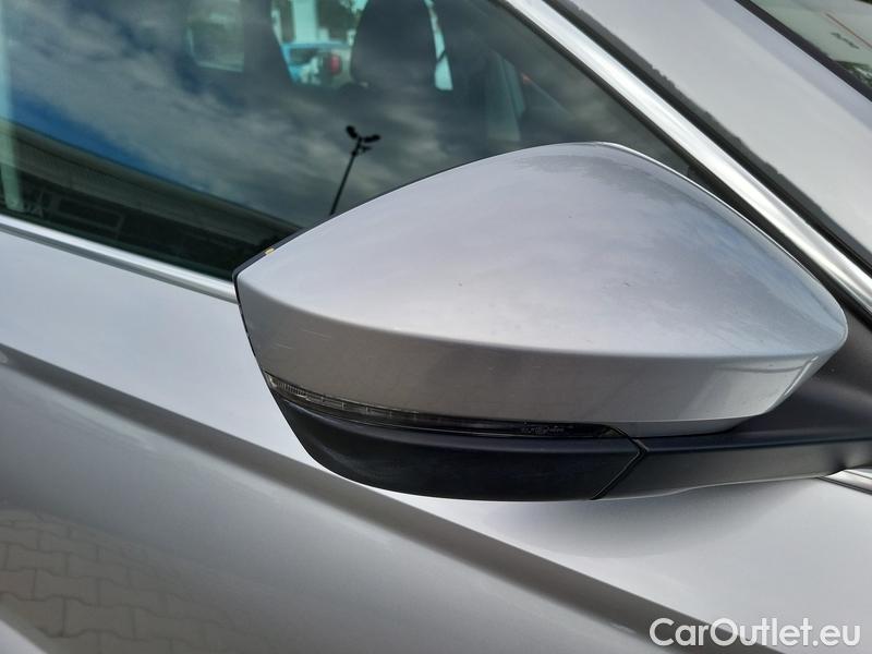  Skoda  Karoq  (NU)(2017->)  2.0TDI 110 4x4 Style AT #2