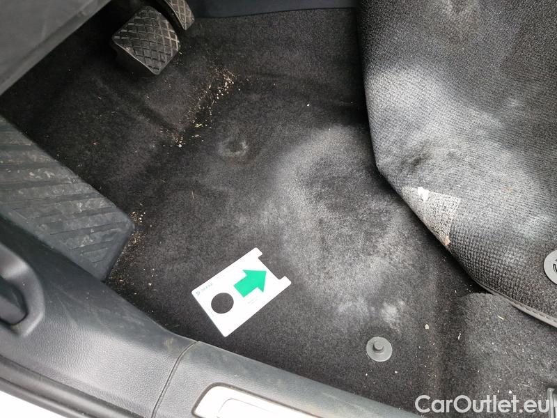  Volkswagen  Passat  Variant (CB5) (2019) Pas.Var.2.0TDI 140 Eleg. 4M AT #17