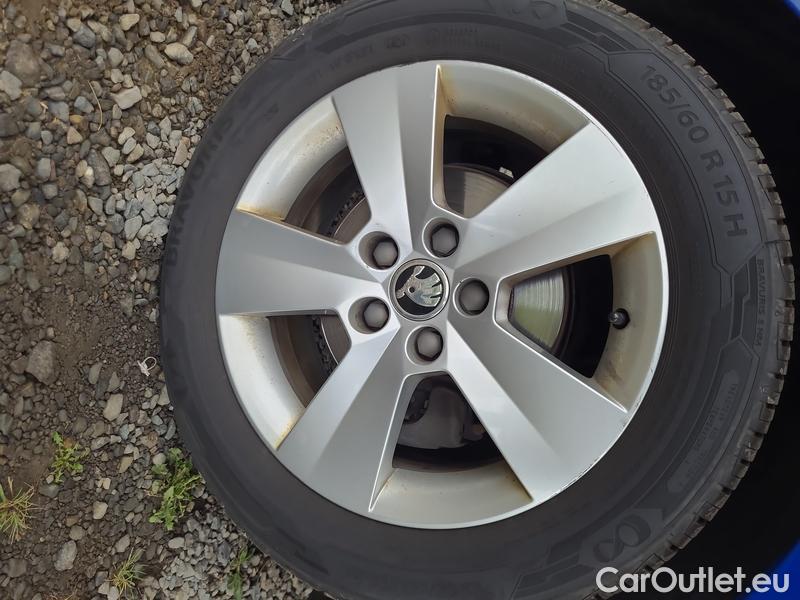  Skoda  Fabia  Combi (2015)  Com.1.0TSI 70 Ambition #29