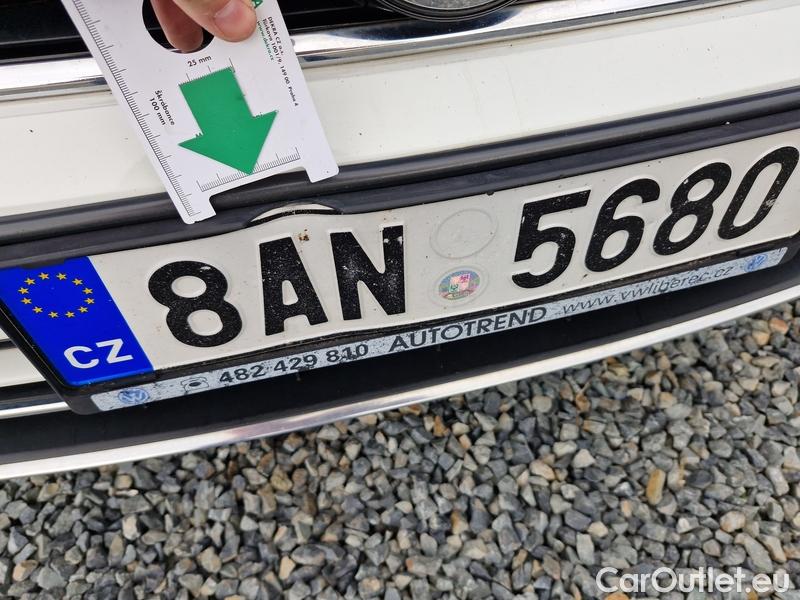  Volkswagen  Passat  Variant (CB5) (2019) Pas.Var.2.0TDI 140 Eleg. 4M AT #6