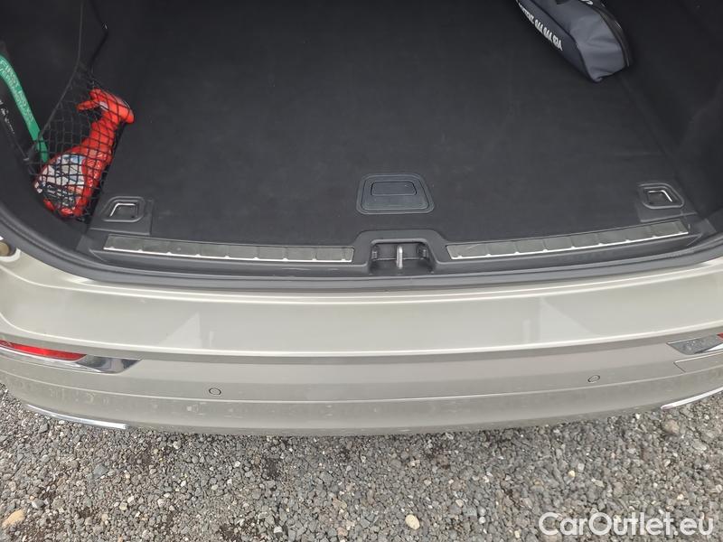  Volvo  XC60 XC 60 (03.2017->)  D5 DriveE Inscript AWD AT #19