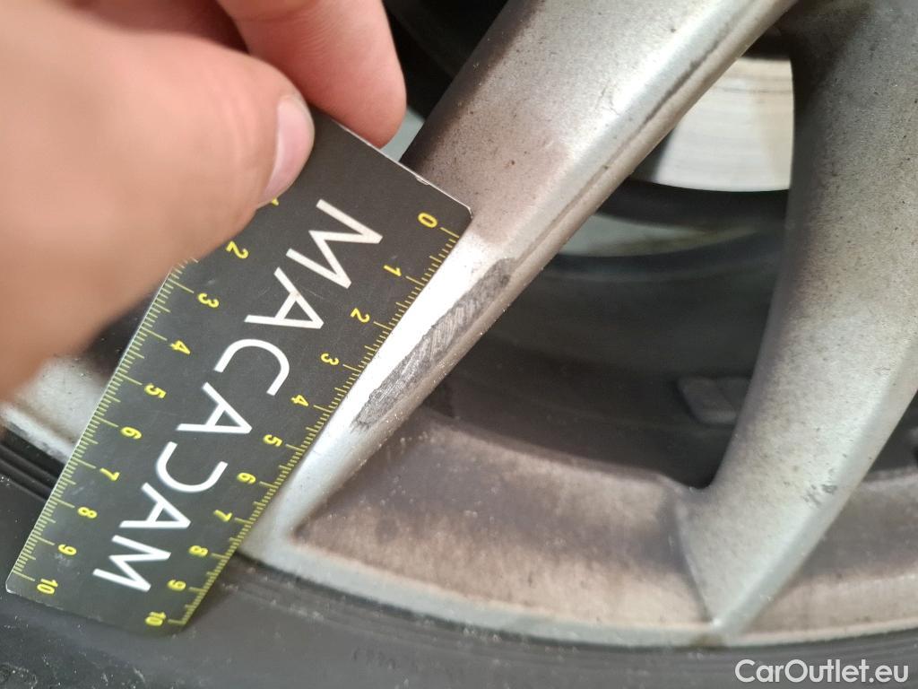  Bmw  X1 Série  sDrive18d Lounge 2.0 150CV BVA8 E6dT #35