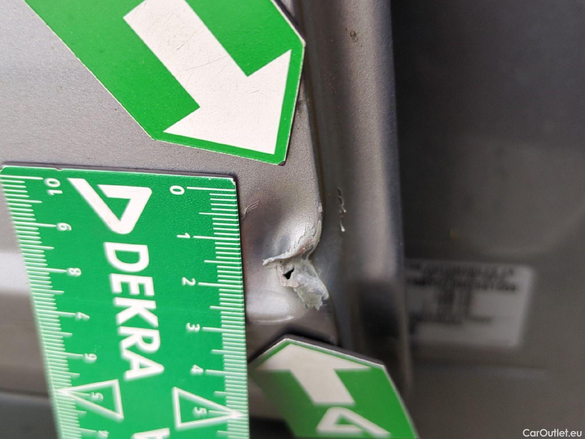  Citroen  C4  Berline Feel Pack 1.5 BlueHDI 130CV BVA8 E6d #16